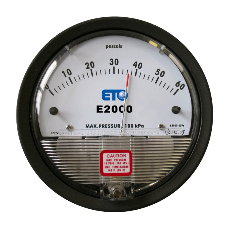 E2000型微压差表
