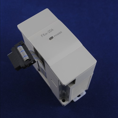 FX2N-2DA 模拟量模块 国产控制器 深圳PLC 德天奥控制器