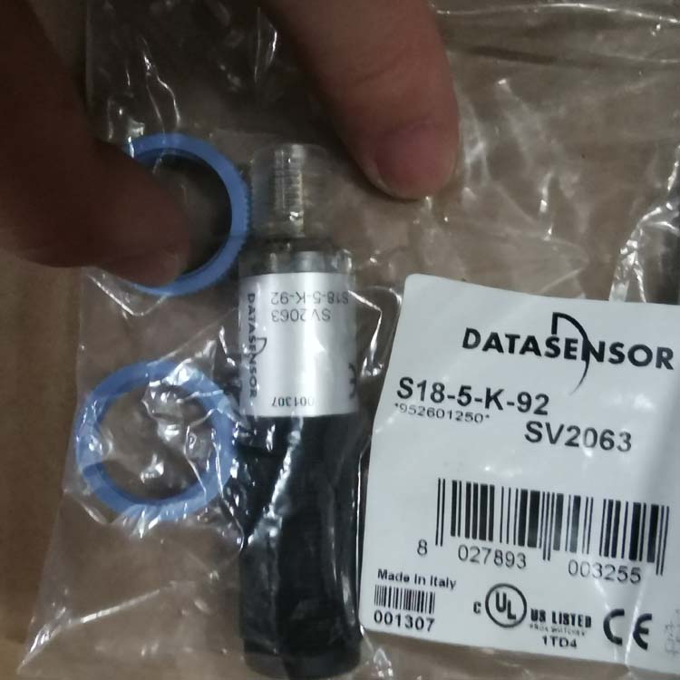 Datasensor放大器DS6400-105-011 