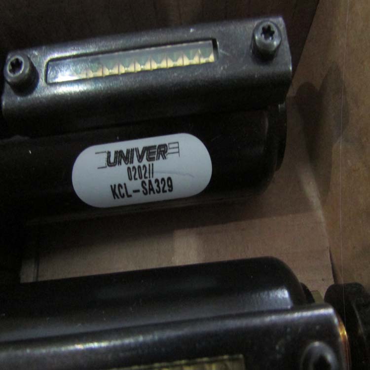 Univer减压阀AC-8522R 