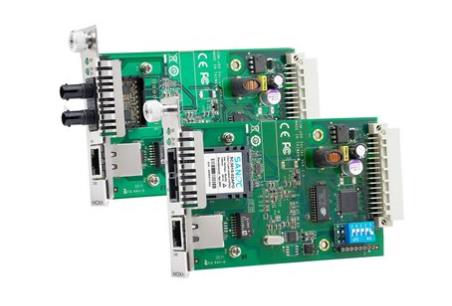Moxa CSM-200 系列插片式以太网转光纤转换器