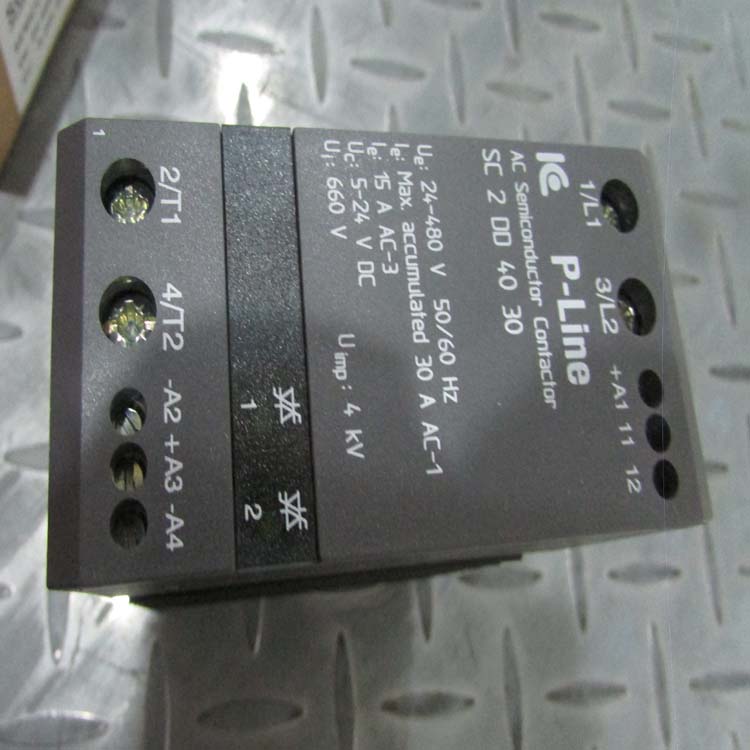 IC Electronic马达控制器SMC 3 DA 2303