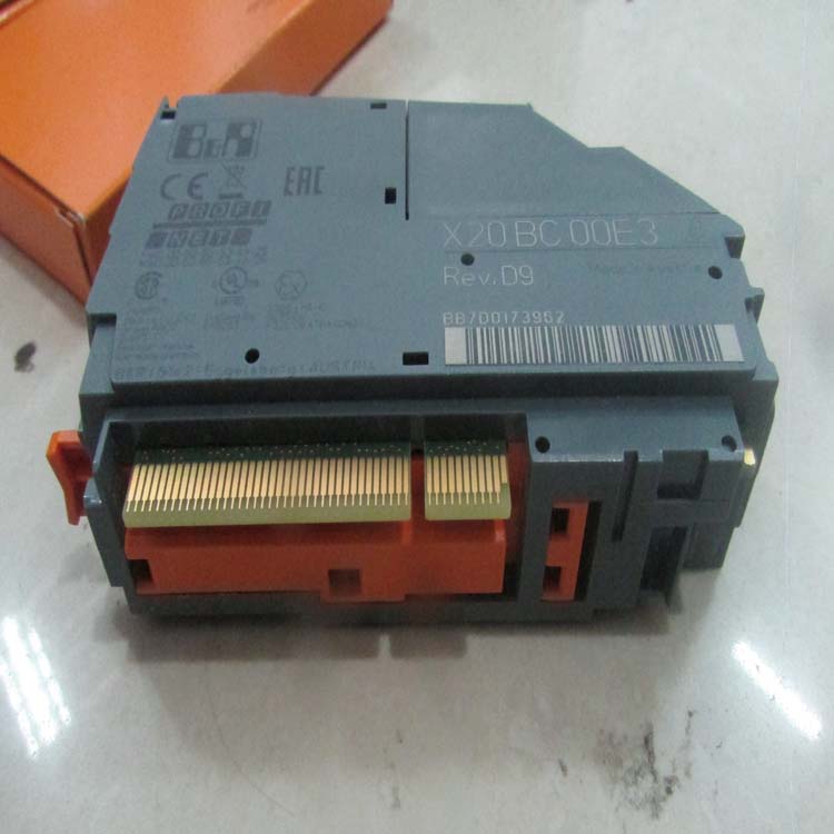 B&R控制板8LSA45.E0030D000-0