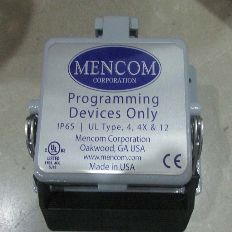 Mencom面板接口Z23-HPK-FS
