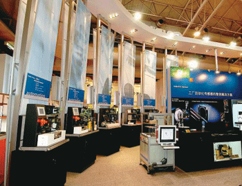 西门子亮相第十一届FA/PA国际现代化工厂/过程自动化技术与装备展览会如图