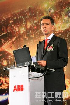 ABB集团首席执行官昊坤