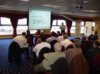 英国全国市场委员会主办最终用户研讨会如图