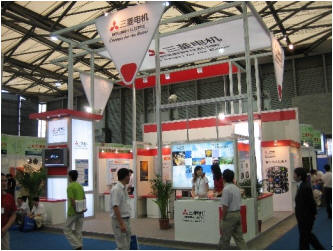 三菱电机自动化参加2006上海国际纺织机械展如图
