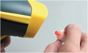 图1：手持式读码器适用于…如图1